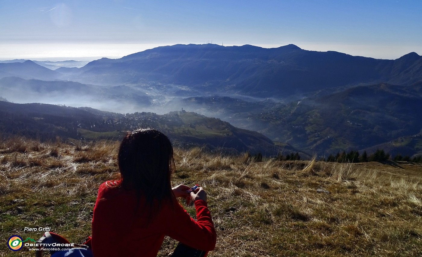 31 Panorama sulla Val Imagna.JPG -                                